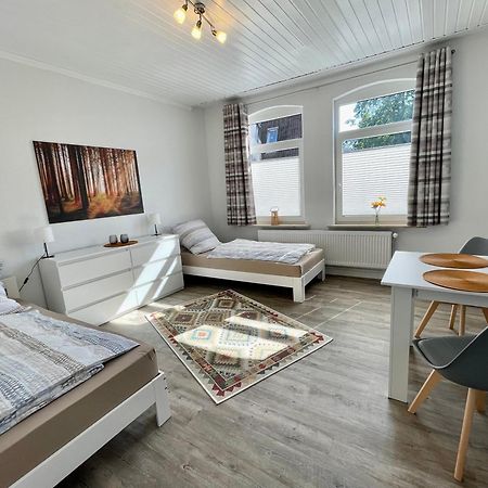 Gemuetliche Eg-Wohnung Im Herzen Schleswig-Holsteins Neumünster Buitenkant foto